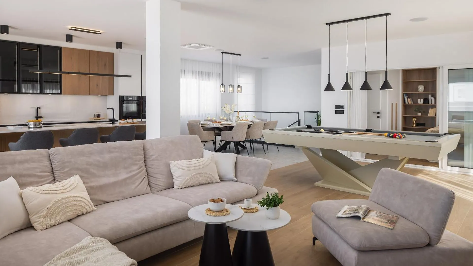 Lavida Penthouse, With Jacuzzi And Sauna Rtina Appartamento